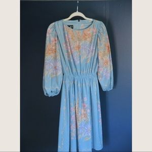 🌼 4 for $40 Flower Bundle Sale 🌼 Vintage Herman Marcus Floral Dress Petite